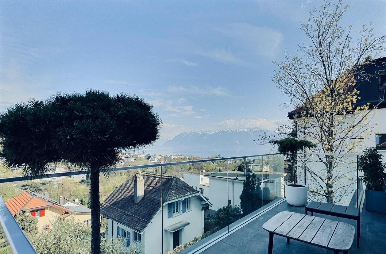 New Luxury Lake View Apartment - Lozan Dış mekan fotoğraf