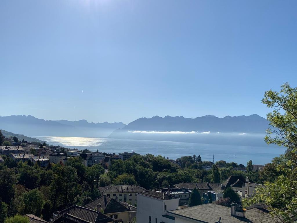 New Luxury Lake View Apartment - Lozan Dış mekan fotoğraf
